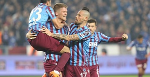 Trabzonspor Cornelius ile Yeni Malatyaspor’u tek golle yıktı..